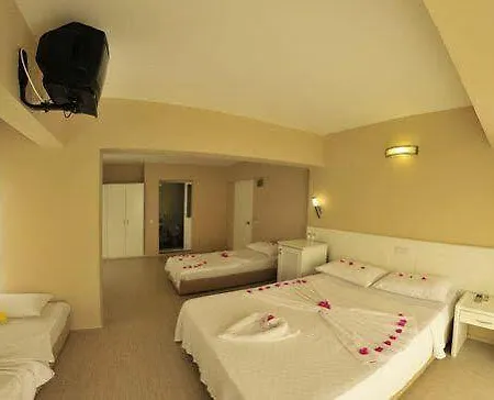 Otel Makri Beach