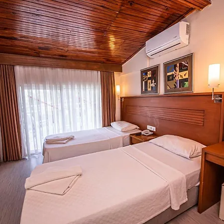 Makri Beach Hotel 3*