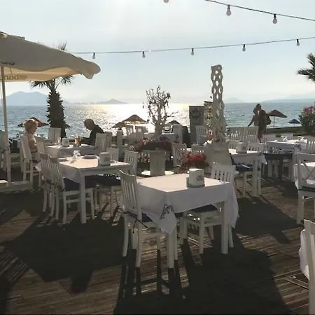 Hotel Makri Beach 3*